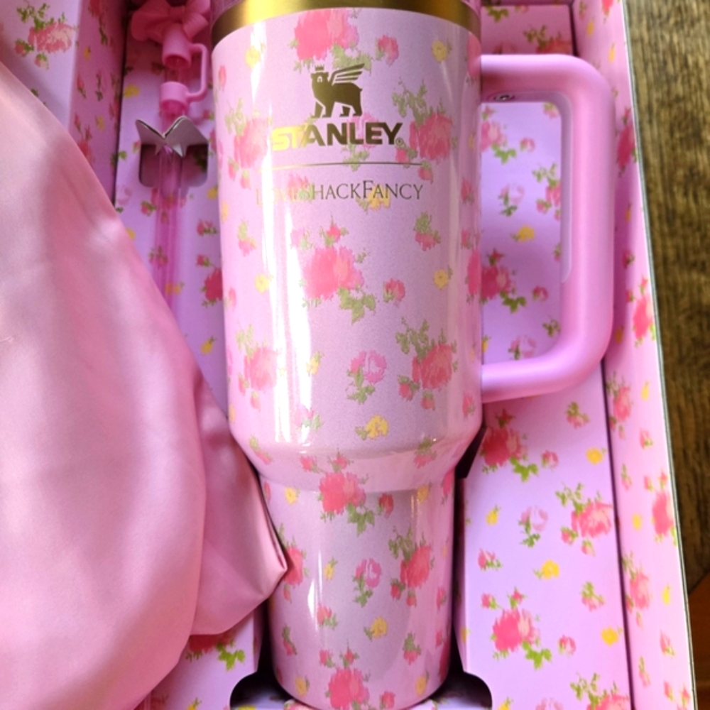 Stanley 40oz.  LoveShackFancy Floral Tumbler. Ibiza Sunset Print. SOLD OUT!